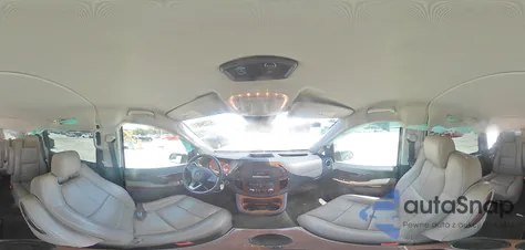 2017 Mercedes-Benz Metris из США, поврежденный, VIN WD4PG2EE3H3224745